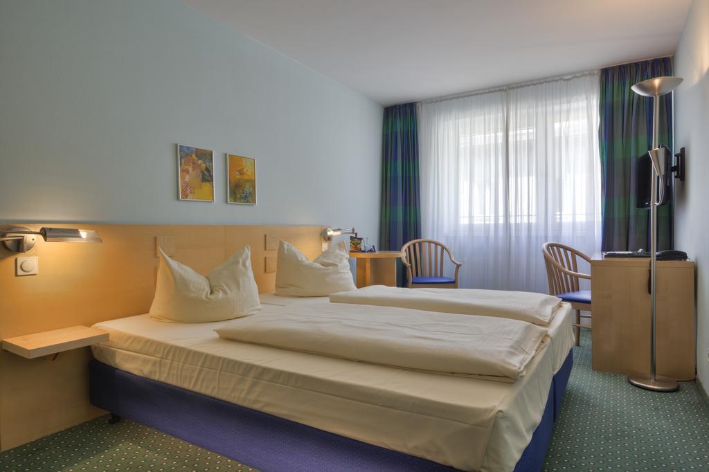Hotel Konigswache Munich Luaran gambar